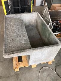 Lavatoio in graniglia di calcestruzzo