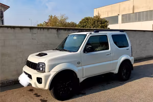 SUZUKI JIMNY EVOLUTION BLACK&WHITE