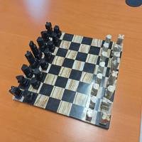 Scacchiera in alabastro