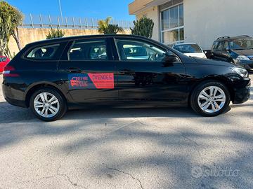 Peugeot 308 BlueHDi 120 S&S SW Business