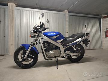 Suzuki GS 500