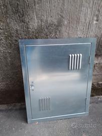 Sportello in lamiera zincata