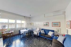 Villa singola con taverna, giardino, mansarda, box