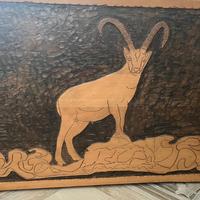 Pannello decorativo in legno intagliato a mano