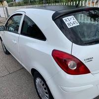 opel corsa. van furgone motore nuovo