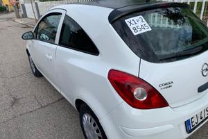 opel corsa. van furgone motore nuovo