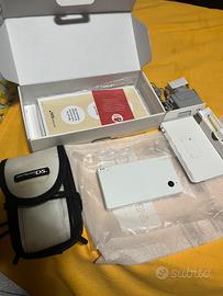 Nintendo DSi Bianco + Custodia