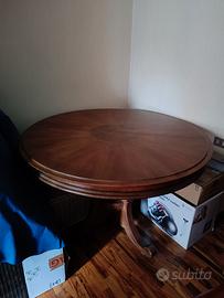 mobili e impianto stereo 