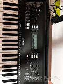 Tastiera Yamaha + sgabello in pelle