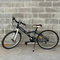 Bicicletta b’Twin – Versatile e comoda