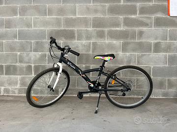 Bicicletta b’Twin – Versatile e comoda