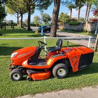 Trattorino tagliaerba Kubota GR 1600 II