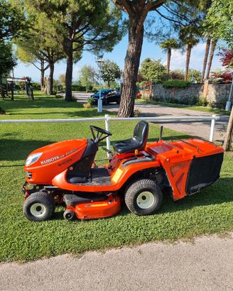 Trattorino rasaerba Kubota GR 1600 II
