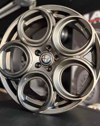 cerchi lega alfa romeo stelvio da 17/ 18 /19/20/21