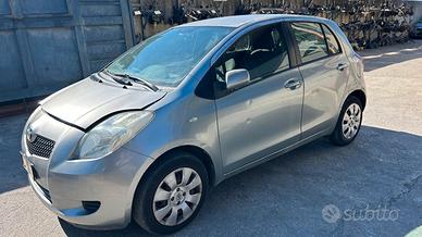 Ricambi Toyota Yaris "2006" 1000 B.70CV*1KRFE