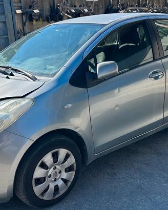 Ricambi Toyota Yaris "2006" 1000 B.70CV*1KRFE