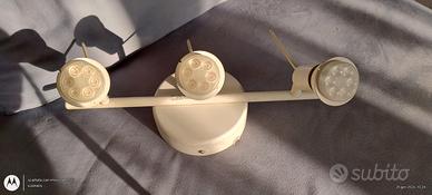 plafoniera o applique 