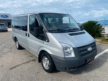 Ford Transit CUSTOM COMBI 9 POSTI