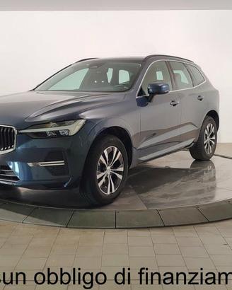 VOLVO Xc60 B4 Mild Hybrid (D) Awd Geartronic Momen