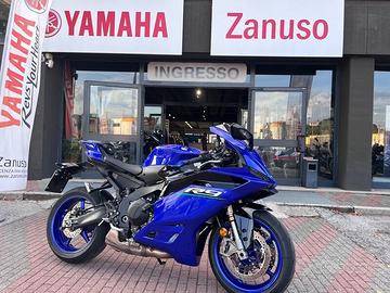 Yamaha YZF R9