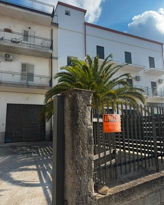 Garage 75 mq