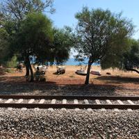 Casa a schiera da ristrutturare + terreni