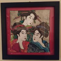 Stampa su seta rappresentante tre geishe 