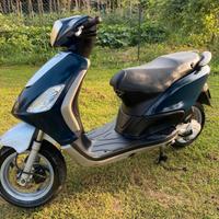 Piaggio fly 40 4 tempi