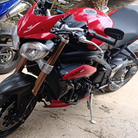 Triumph Speed triple