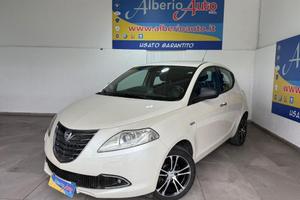 LANCIA Ypsilon 1.2 69 CV 5 porte Platinum