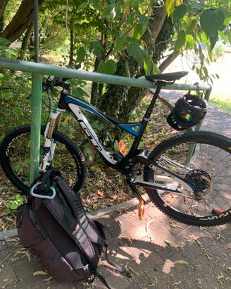 MTB GT sensor carbon