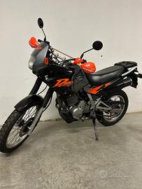 Honda DOMINATOR 650
