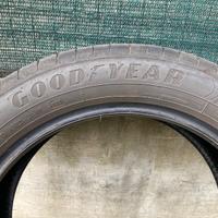 Gomme bridgestone 215/55R 18 95h