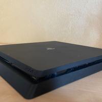 PlayStation 4 da 1 TB come nuova