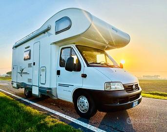 Camper mansardato Elnagh Marlin  65G