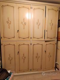 armadio quattro ante dipinto a mano