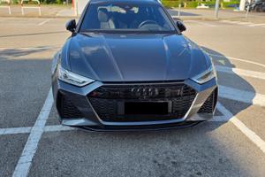 AUDI RS6     STRAFULL      CARBO    CERCHI 22"