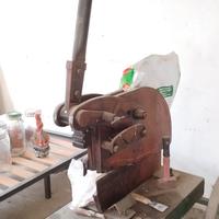 troncatrice per metalli