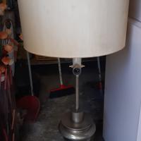 lampada vintage con paralume 