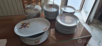 Servizio di piatti da 12 con zuppiera 
