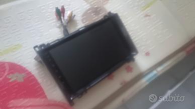 display multimediale android per auto