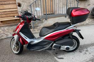 PIAGGIO BEVERLY 300