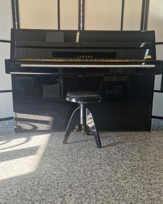 Pianoforte YAMAHA
