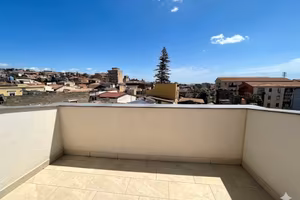 Sottotetto Terrazzo Posto Auto Nuova Costruzione Z