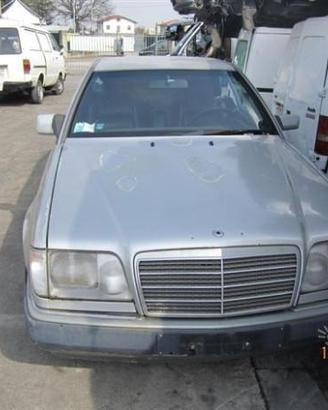Ricambi mercedes benz 200 1992 benzina
