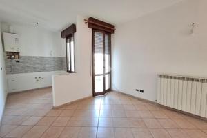 3 LOCALI A SAN GIORGIO PIACENTINO