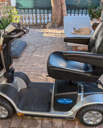 Scooter 4 ruote per anziani Maxi Reale Sovrana