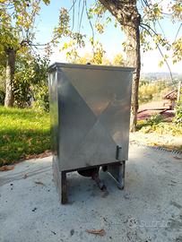 Attrezzature apicoltuta