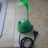 Lampada da tavolo verde