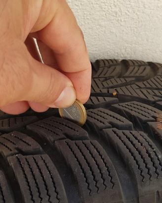 2 gomme invernali